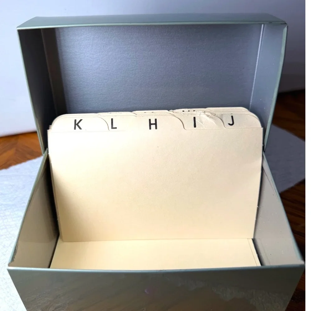 Vintage Syndicate Mfg Co Metal Index Card Box Sage Green with A-Z Dividers